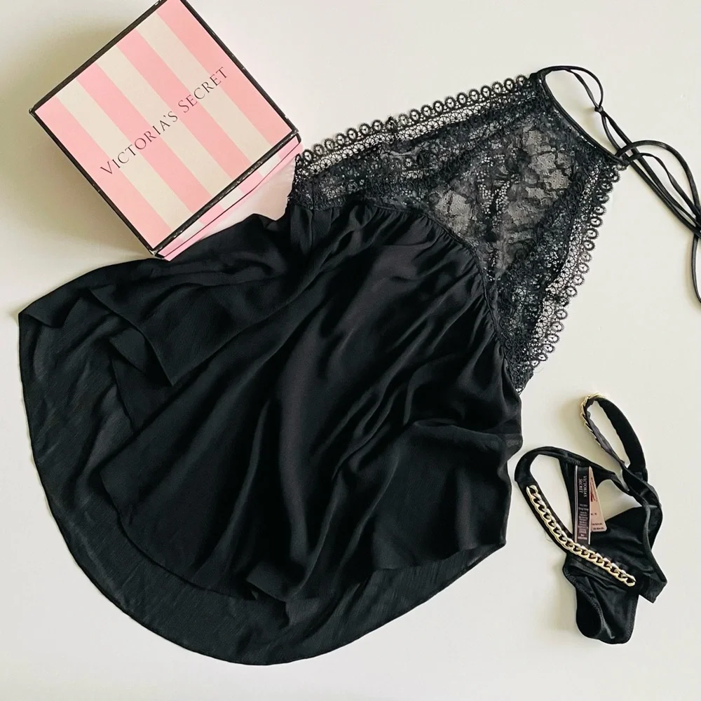 MEDIUM Victoria’s Secret black lingerie set